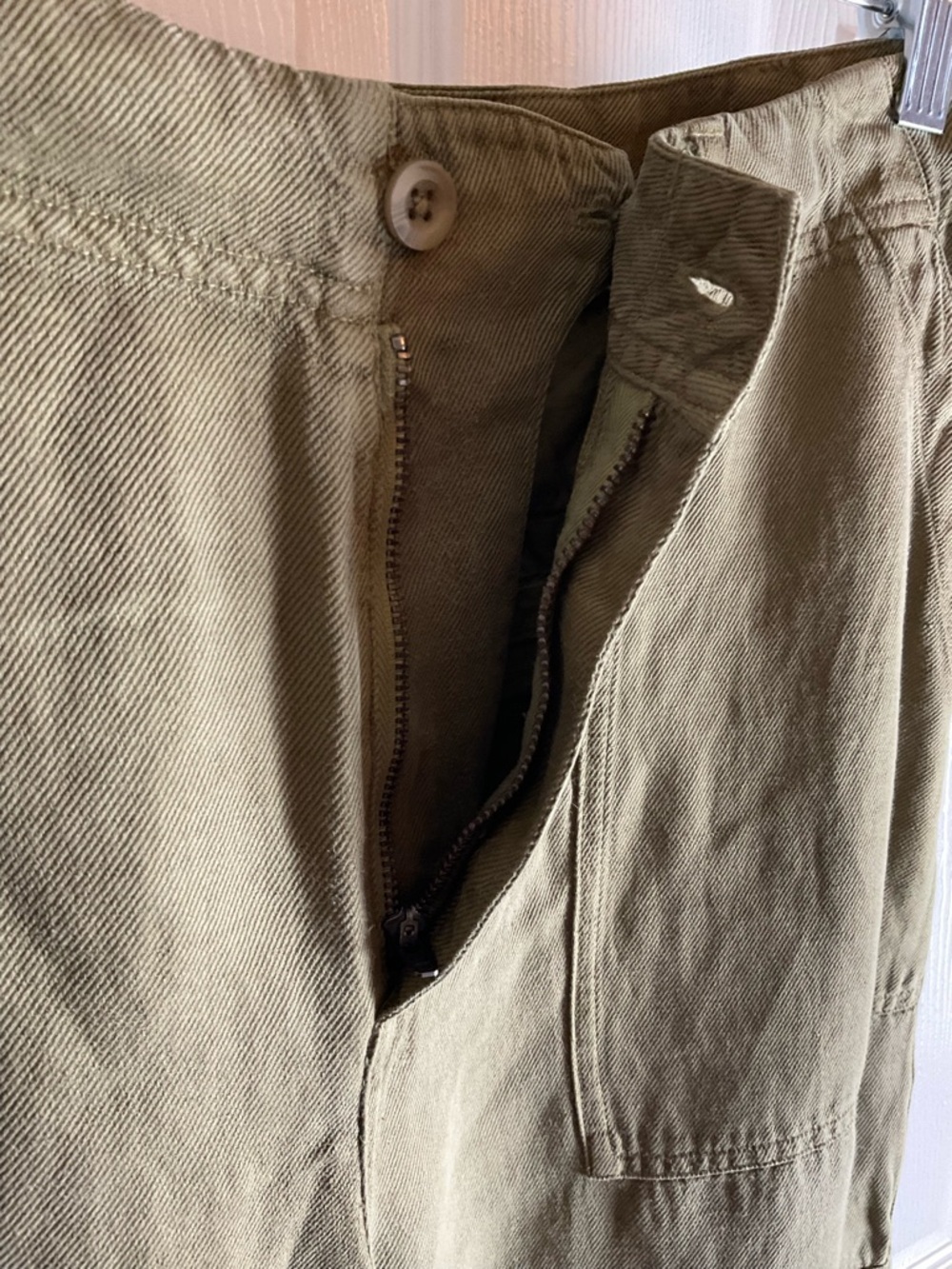 Cloth & Stone Olive Green Tencel Linen Utility Seamed Pants Size 27 - Picture 6 of 9